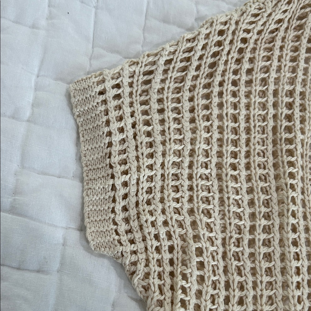 Beige Knit Short Sleeve Sweater - Picture 5 of 9